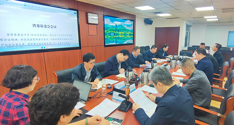 中國廣電甘肅公司召開學(xué)習(xí)會議，強(qiáng)調(diào)打造智慧廣電媒體，發(fā)展智慧廣電網(wǎng)絡(luò)