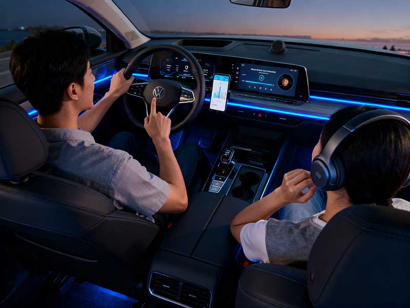 車載廣播的復(fù)興：音樂點播如何重新定義駕駛時光